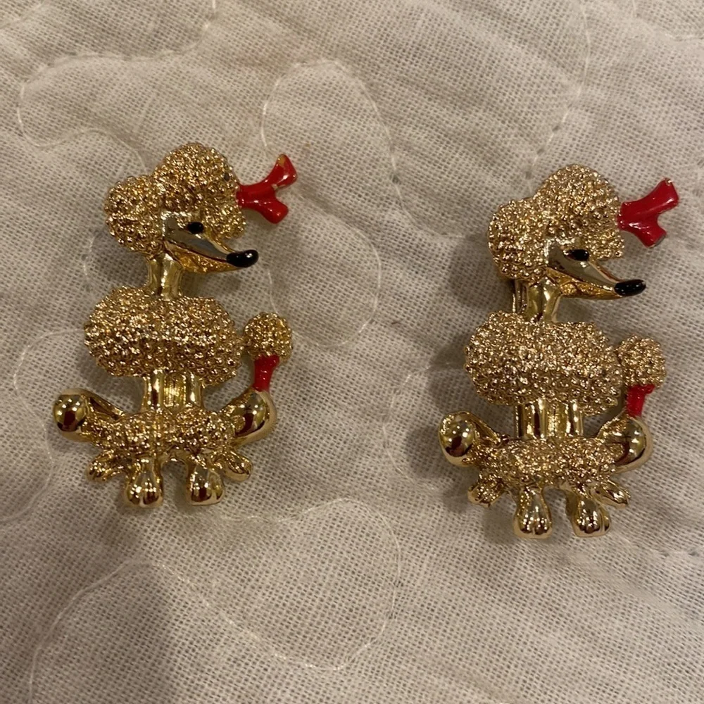 Gold tone poodle pins